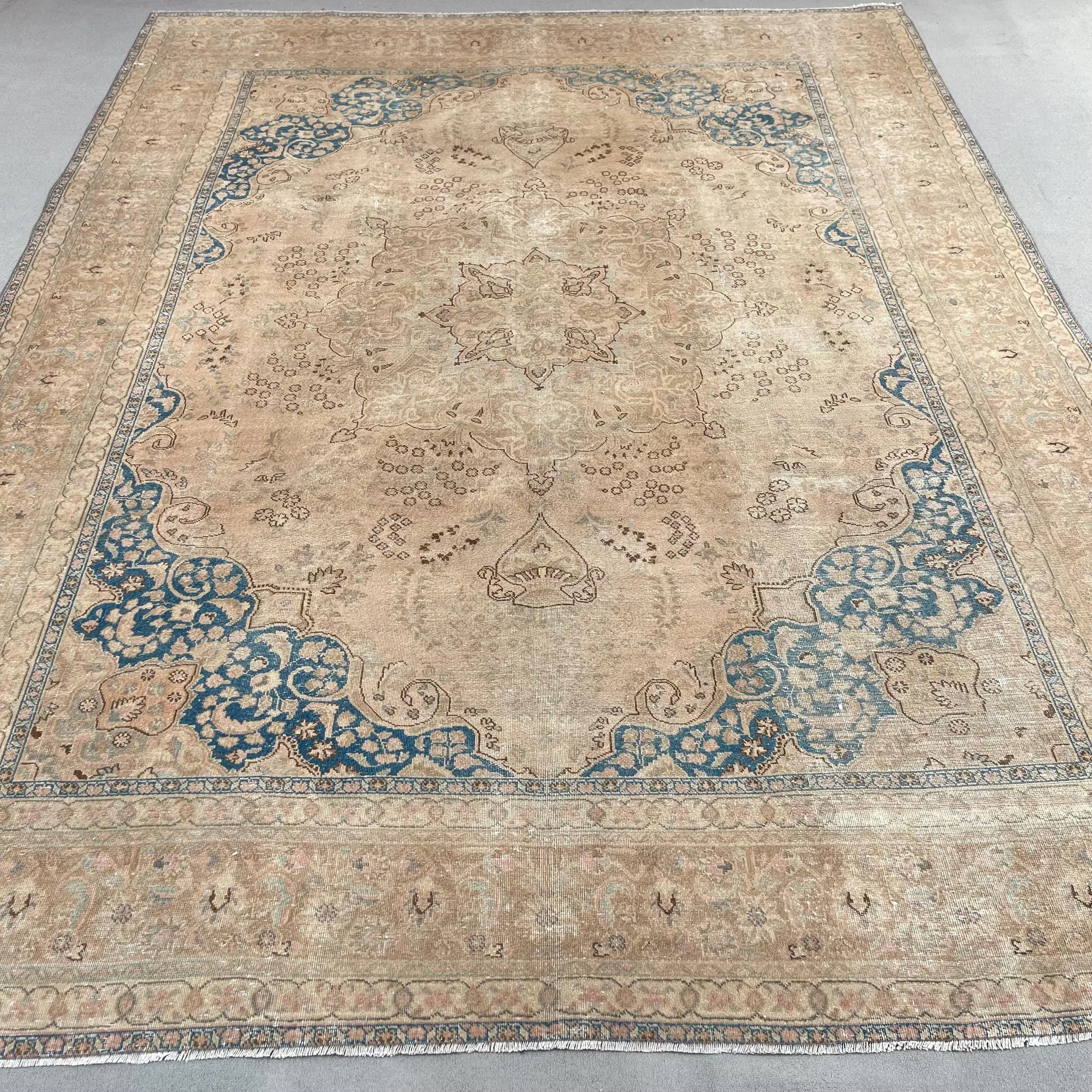 Vintage Turkish Oversize Rug 9.4x12.2 ft, Brown Blue Floral Wool Rug - 1