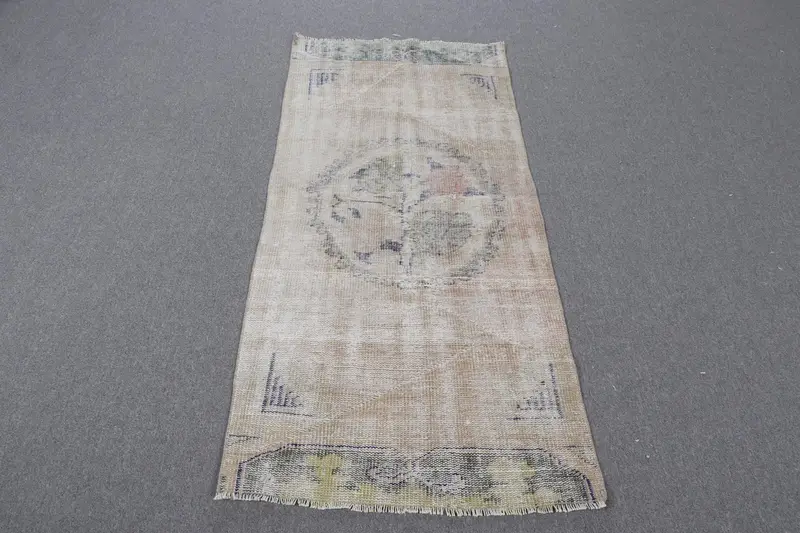 Turkish Vintage Oushak Rug 2.5x5.3 ft (76x161 cm), Brown Southwestern Wool Rug - 1