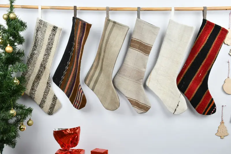 Şenlikli Kilim Noel Süsleri, 8 İnç Tatil Çorabı