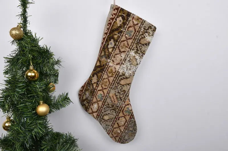 Media navideña festiva Kilim, media con patrón de ornamento escandinavo