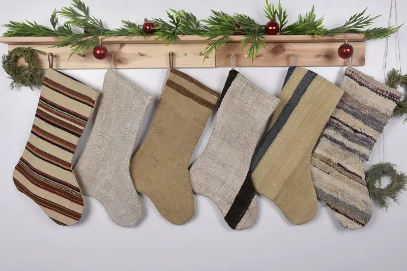 Bej Noel Süsleri Çorabı, 19 inç Geniş Tatil Dekoru