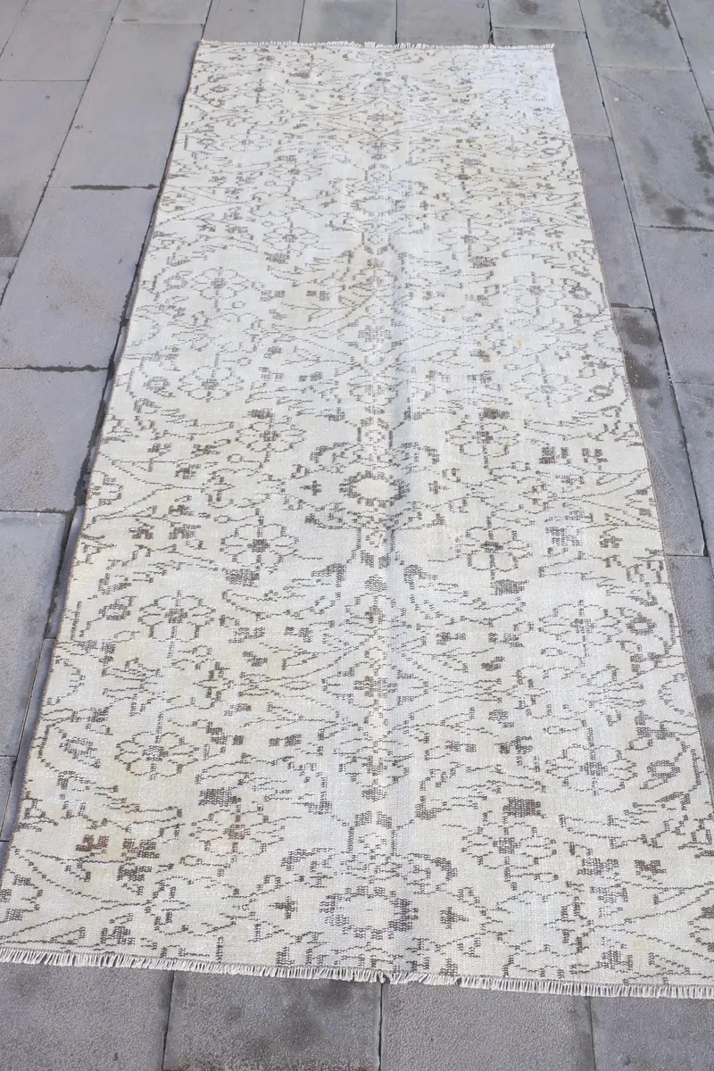 Karierter Teppich in Braun und Beige, 3,6 x 8,2 Fuß, schicker Bodenbelag