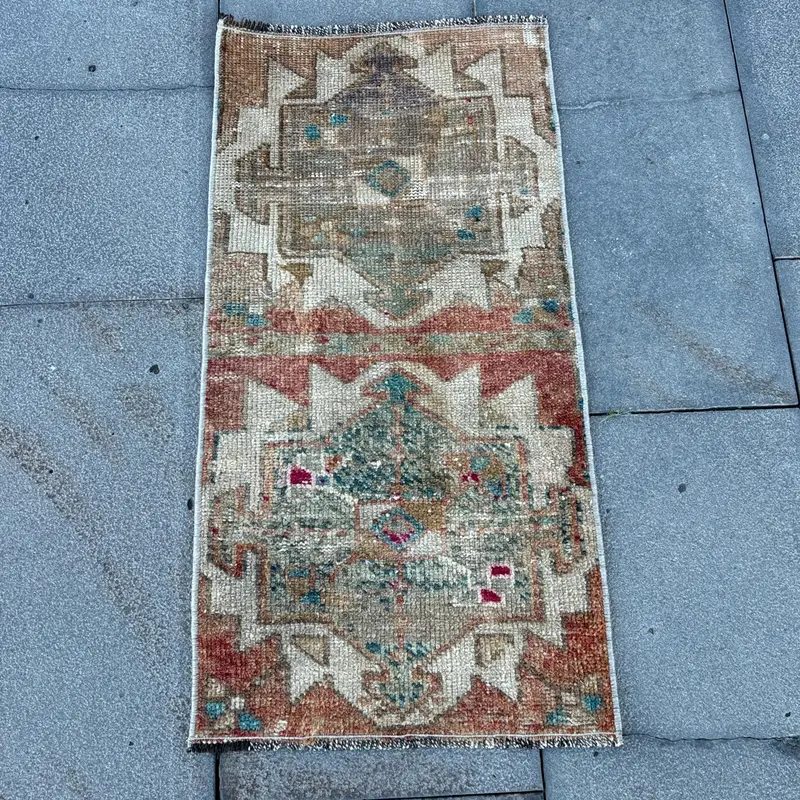 Turkish Rug, 1.3x2.6 ft Small Rug, Brown Moroccan Wool Vintage Rug - 1