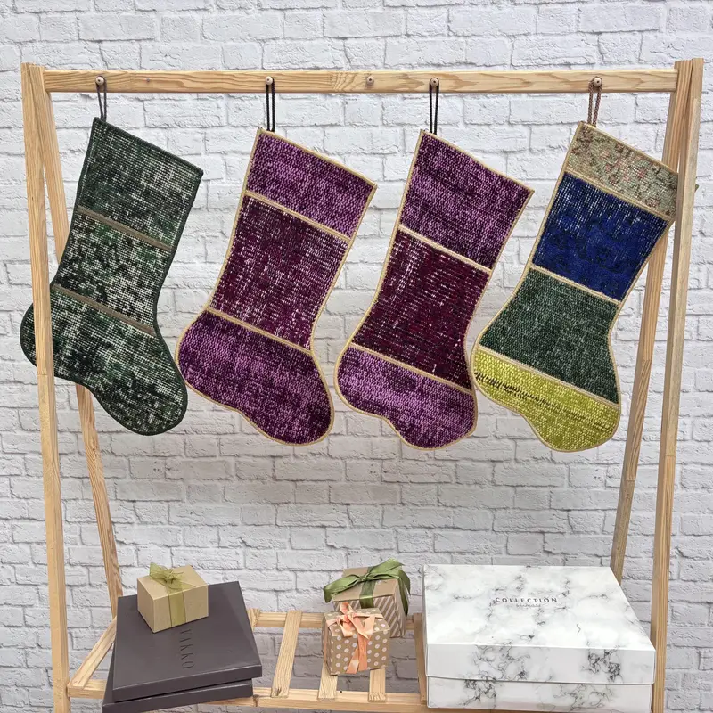 Gökkuşağı Desenli Noel Süs Çorabı, 9 İnç Geniş Tatil Çorabı