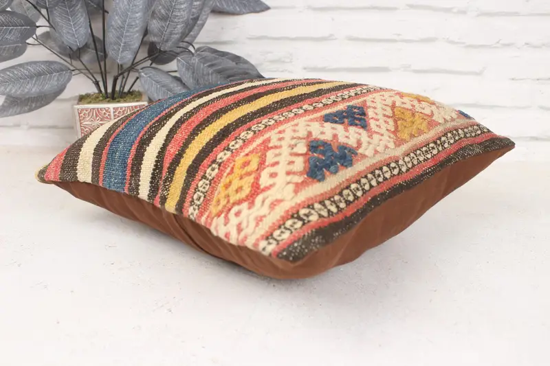 Turkish Pillow, Kilim Pillow, 16x16 Red Cushion, Authentic Cushion Cover, Pillow Sham, Ethnical Kilim Rug Pillow, Cozy Throw Cushion - 6