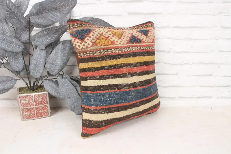 Turkish Pillow, Kilim Pillow, 16x16 Red Cushion, Authentic Cushion Cover, Pillow Sham, Ethnical Kilim Rug Pillow, Cozy Throw Cushion - 3