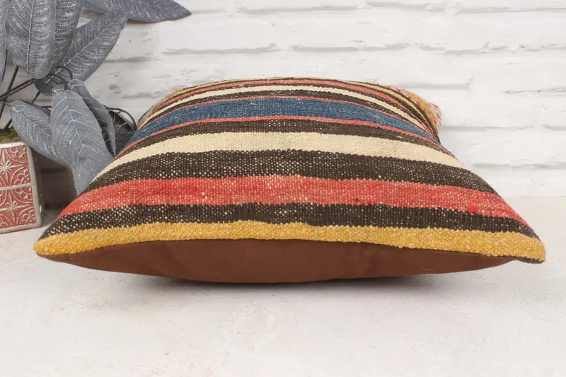 Turkish Pillow, Kilim Pillow, 16x16 Red Cushion, Authentic Cushion Cover, Pillow Sham, Ethnical Kilim Rug Pillow, Cozy Throw Cushion - 5