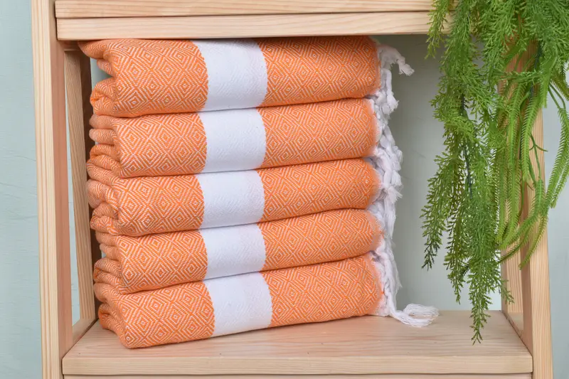 Embroidered Turkish Towel, Travel towel, Bachelor Party Favors, Gift For Her, Bridesmaid Gift, Gift For The Home Decor, 70x40 Cotton Diamond Towel - 2