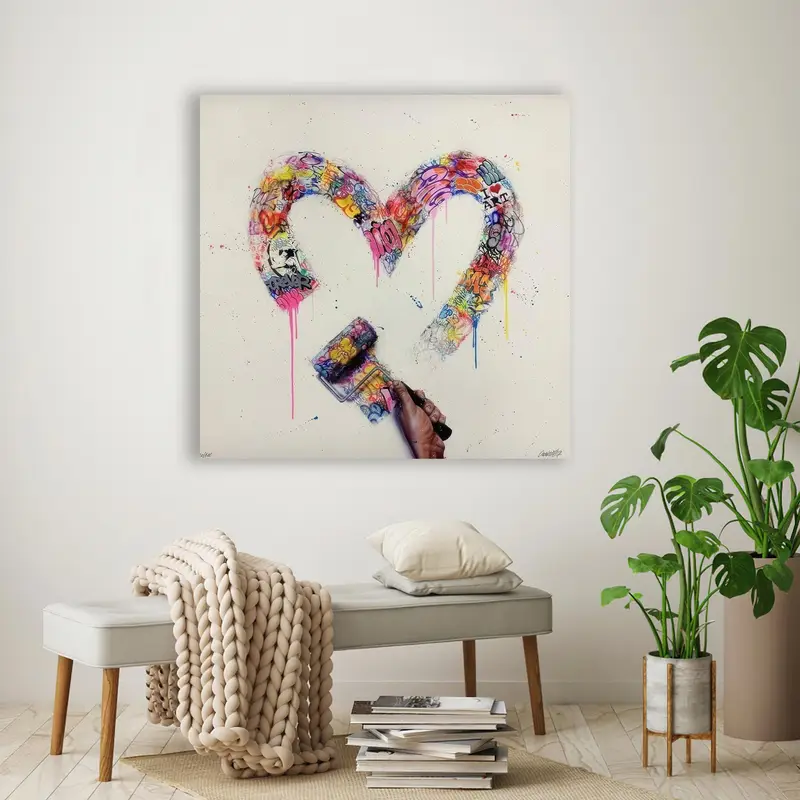 Modern Banksy Love Printed Glass: Elegant, Artistic, Unique Design