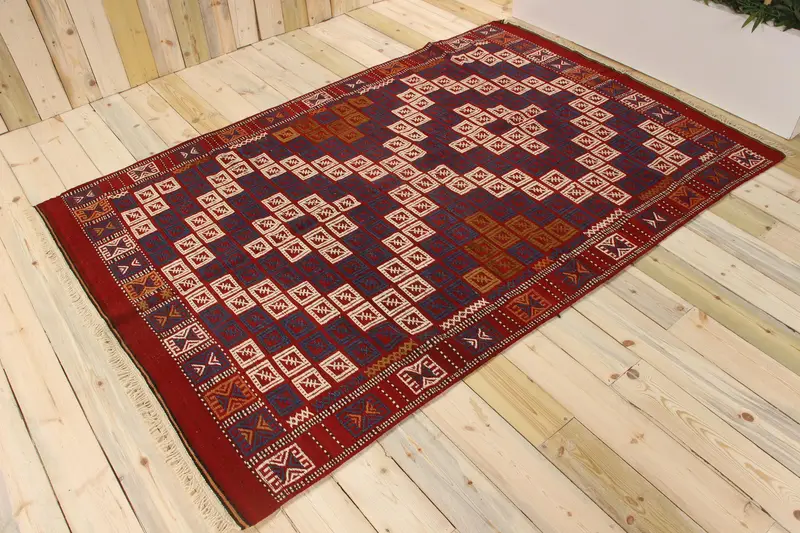 Türkischer Teppich, 5,2 x 7,9 Fuß großer Vintage-Teppich, Oushak-Teppich mit rot-blauen Pflanzen und Bäumen - 1