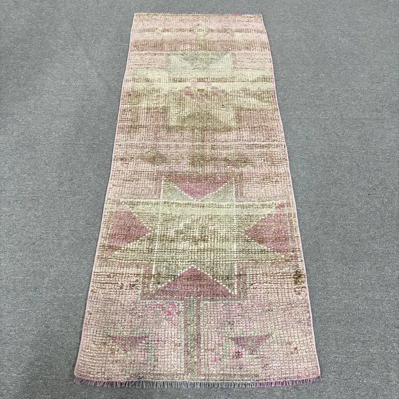 Vintage Türk Yolluk Halısı 2.4x6.1 ft, Pembe Kahverengi Çiçekli Yün Halı - 1