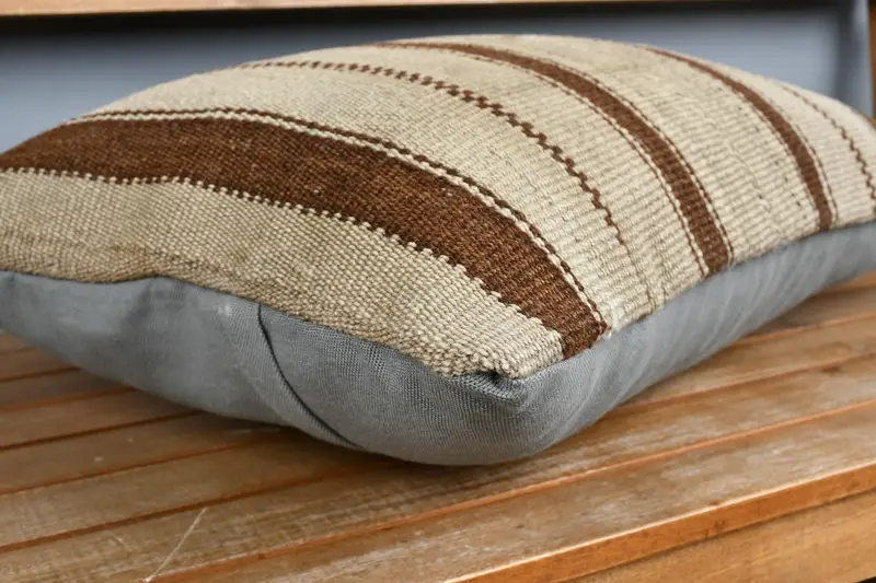Pillow Case, Kilim Cushion Sham, Aesthetic Pillow, Throw Kilim Pillow, Kilim Rug Cushion, Turkish Pillow, Neutral Pillow Case, 16x24 Beige Pillow - 3