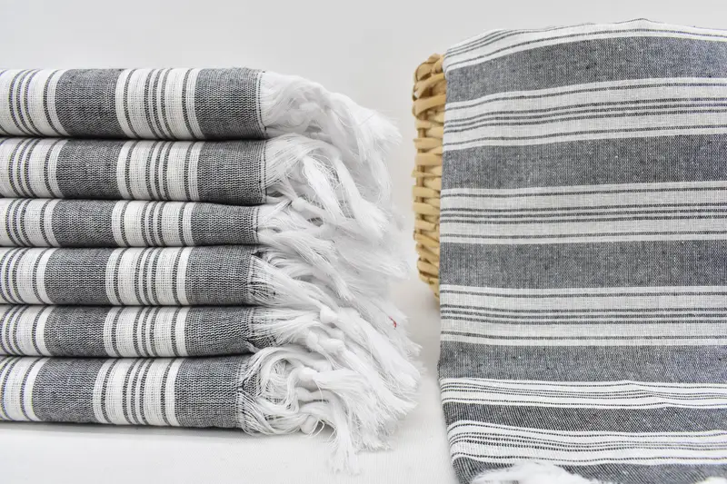 Bridal Shower Favors, Personalized Bridesmaid Gift, Kids Beach Towel, Cotton towel, Turkish Towel Bulk, Bride Gift, 70x40 Cotton Striped Towel - 1
