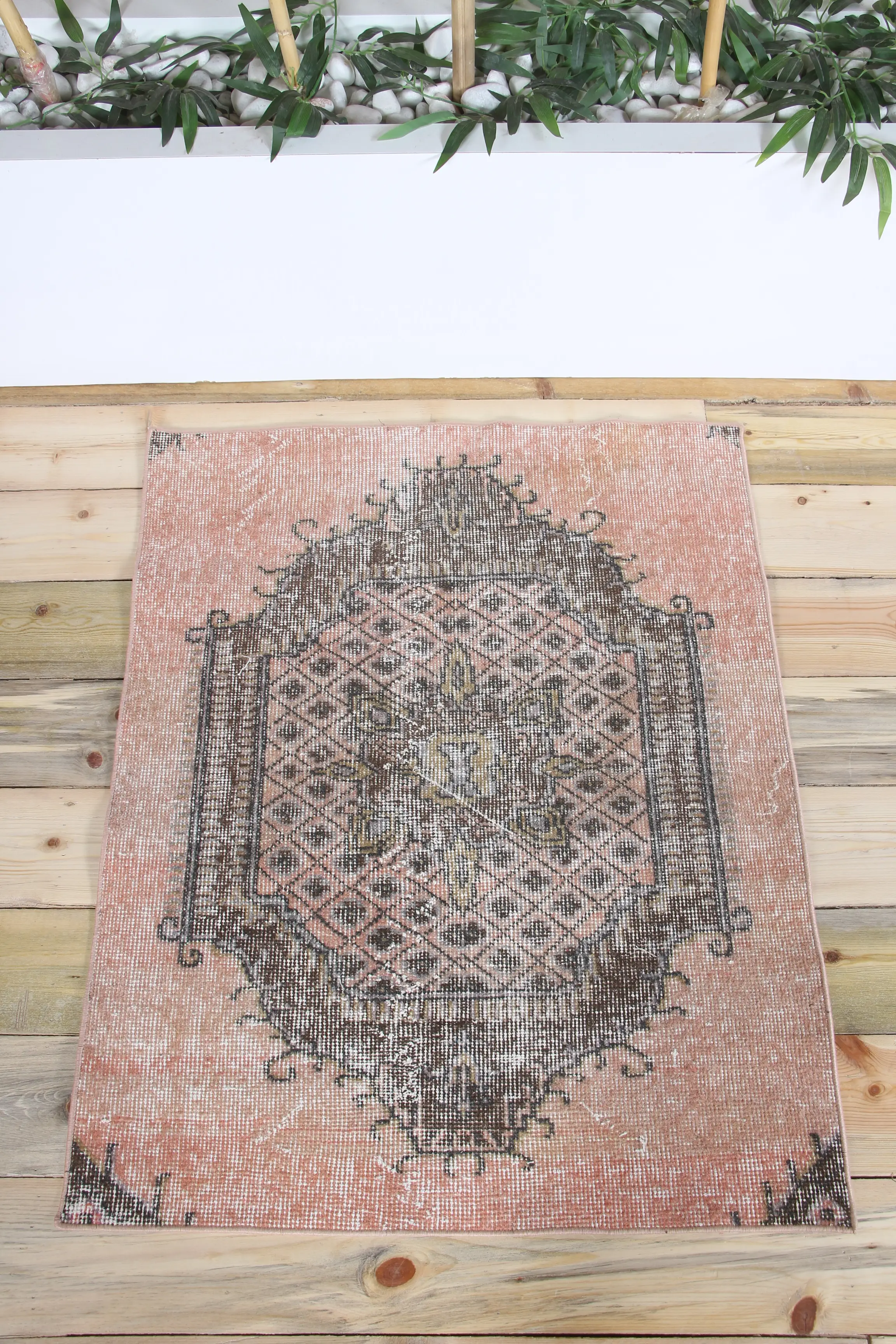 Turkish Small Rug, 2.6x3.3 ft Vintage Rug, Pink Floral Rug - 1