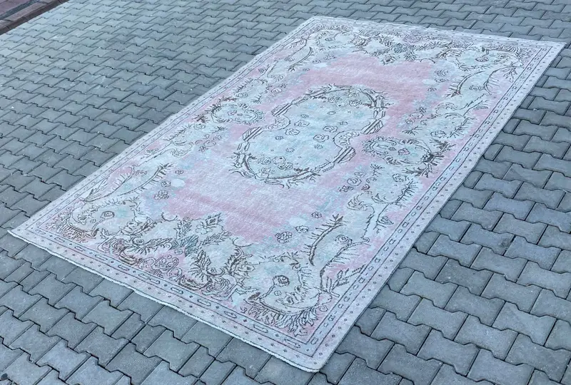 Pink & Blue Floral Rug, 6,7x10,6 ft Chic Decor