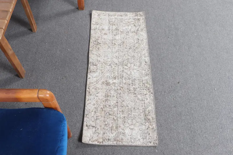 Beige & Brown Striped Rug, 1,3x3,3 ft Chic Decor