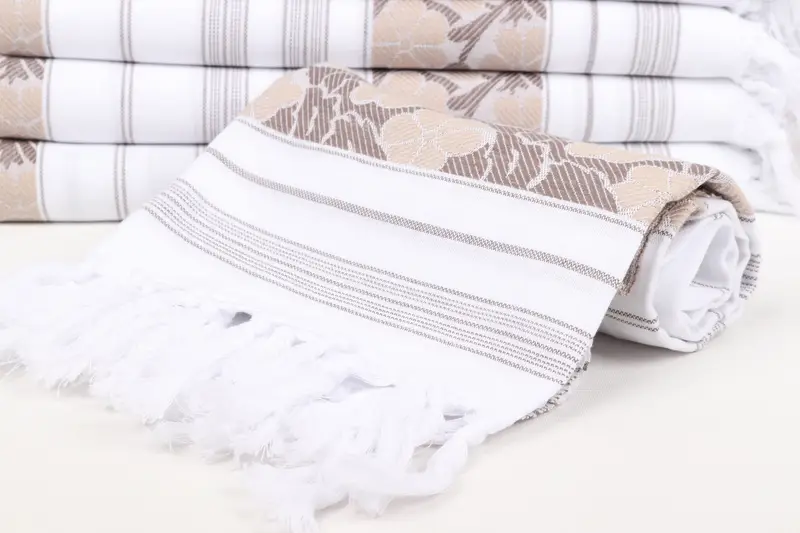 Travel towel, Soft and absorbent Turkish towel, Lightweight Turkish towel, Wedding Favors, Customized Towels, 70x40 Cotton Daisy Design Towel - 5