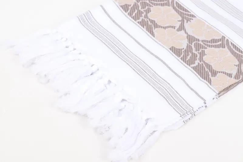 Travel towel, Soft and absorbent Turkish towel, Lightweight Turkish towel, Wedding Favors, Customized Towels, 70x40 Cotton Daisy Design Towel - 8
