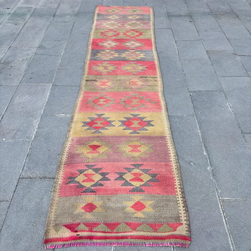 Elegant Red Persian Rug, 2,6x10,6 ft with Yellow Accents