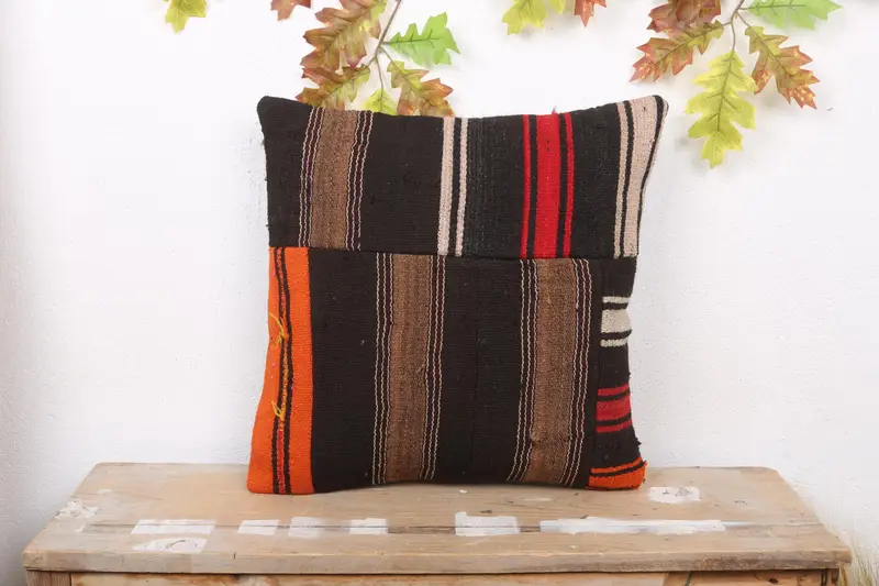 Braunes und orangefarbenes Patchwork-Wurfkissen, 18x18 besticktes Kissen