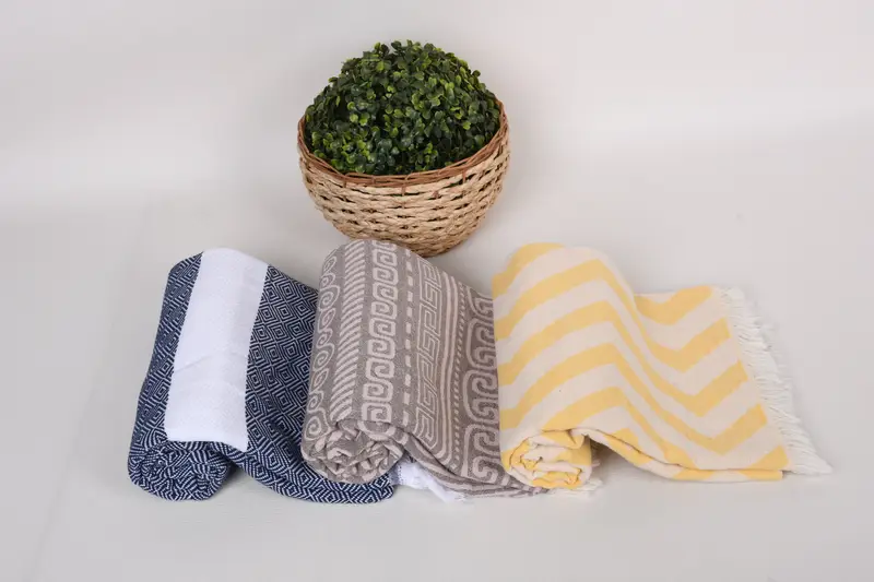 Guest Towel, 70x40 Cotton Set of 8 Towel, Bachelorette Party Favors, Wedding Gift For Bride, Towel With Name, Travel towel, Embroidered Towel - 8