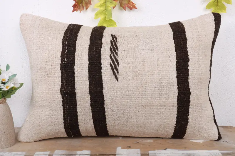 Shabby Chic Pillow Cover, Cushion, Kilim Rug Pillow, Vintage Kilim Throw Pillow, Vintage Pillow, 16x24 White Pillow Cover, Antique Pillows - 2