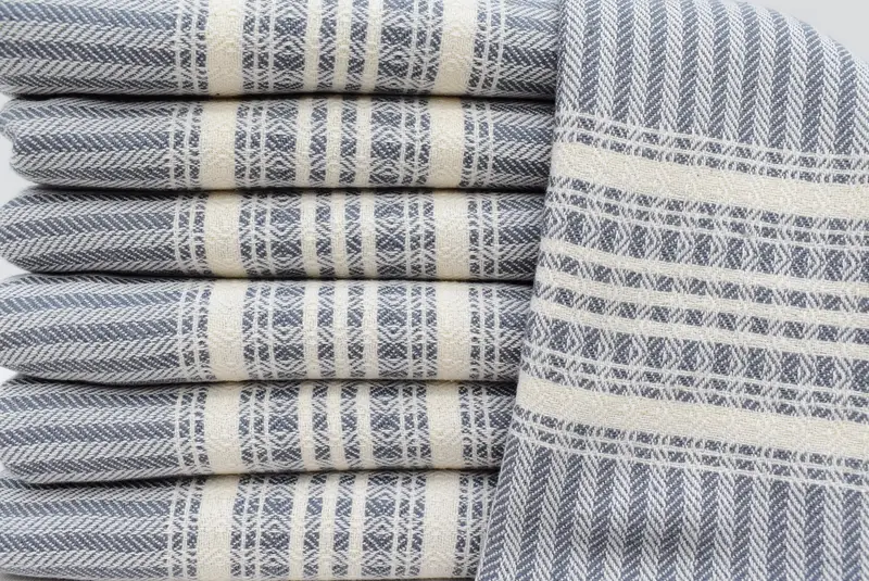 Monogramm Handtuch, Junggesellengeschenk, kleine Badetücher, türkisches Geschirrtuch, Monogrammhandtücher, benutzerdefiniertes türkisches Handtuch, 40x18 Baumwollstreifenhandtuch - 1