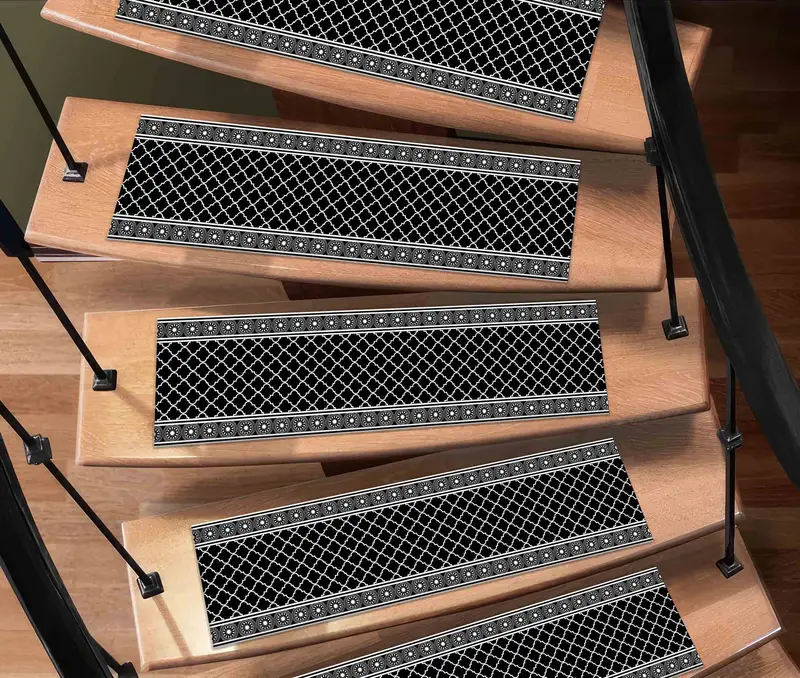 Black & White Ethnic Kilim Printed Rug for Stairs