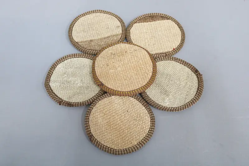 Böhmischer beige runder Untersetzer, rutschfester böhmischer Untersetzer