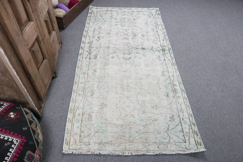 Alfombra Oushak vintage de 3,1x6 pies, alfombra de lana turca de lunares blancos - 1