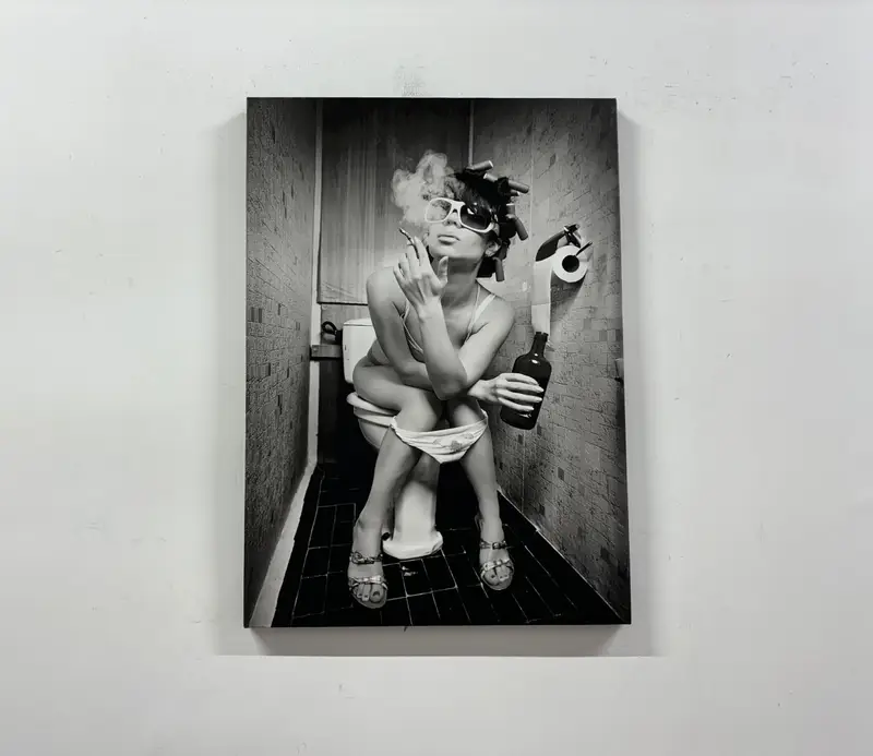 Girl Smoking Toilet, Fashion Toilet Wall Art, Fashion Girl Print, Stylish Wall Art, Girl Drinking Toilet, Fashion Wall Art, Black and White - 1