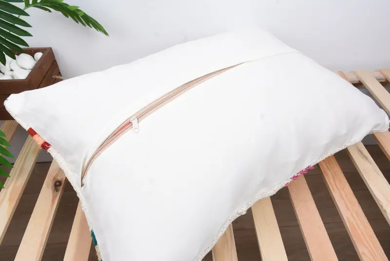 Shabby Chic Pillow Cover, 20x28 White Pillow Sham, Oriental Pillow Sham, Pillow for Sofa, Boho Pillow, Cushion Cover, Vintage Kilim Pillow - 8