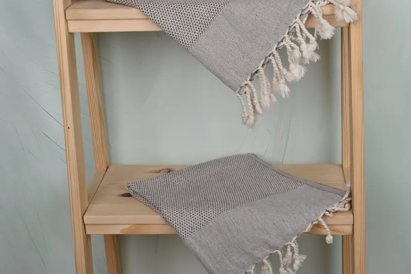 Monogramlı el havlu, gelin duş iyiliği, 44x24 pamuklu polka nokta havlu, düğün iyilikleri, gelin için düğün hediyesi, kişiselleştirilmiş el havlu - 5