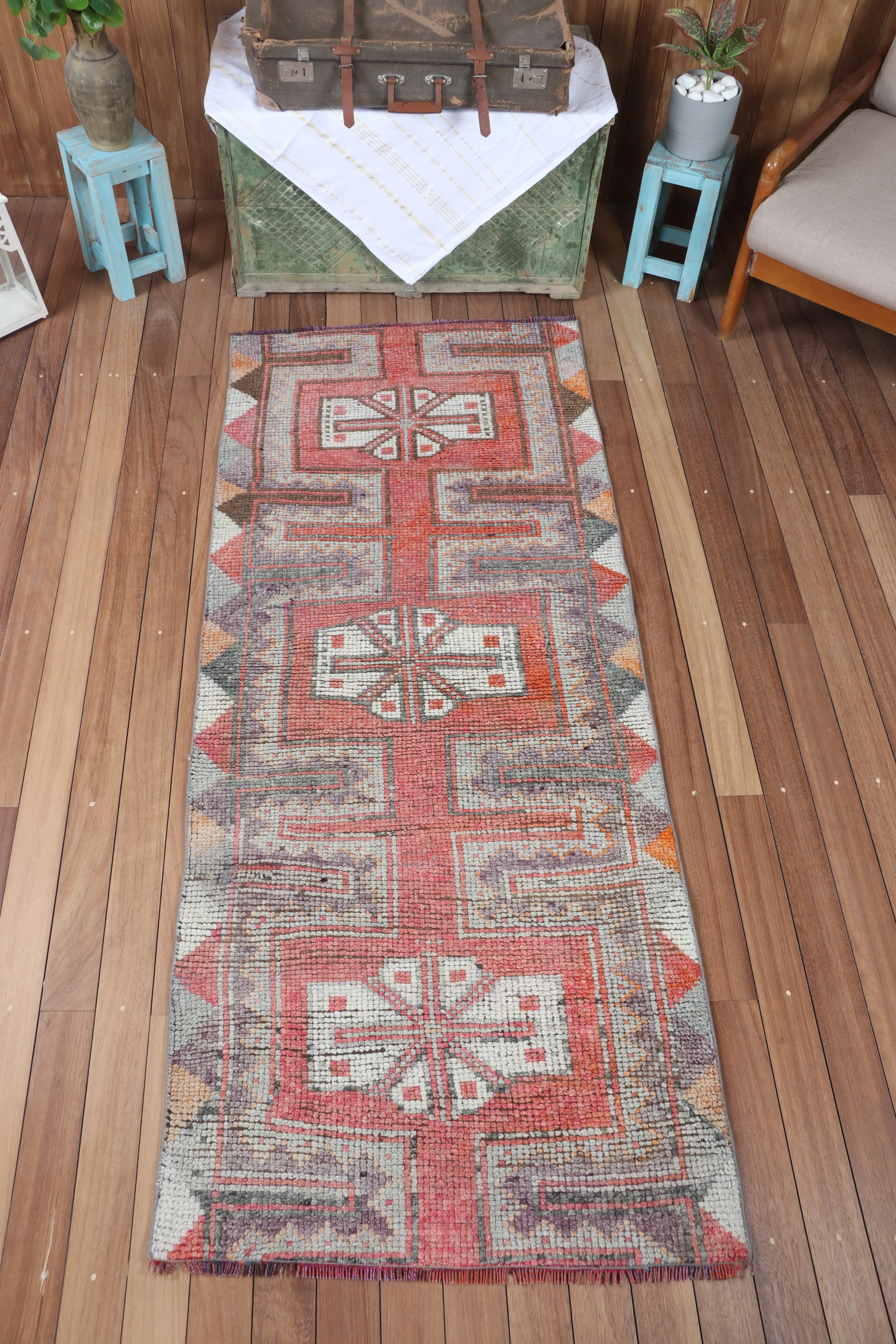 2.9x7.2 ft Küçük Türk Vintage Halısı, Pembe Geometrik Halı - 1