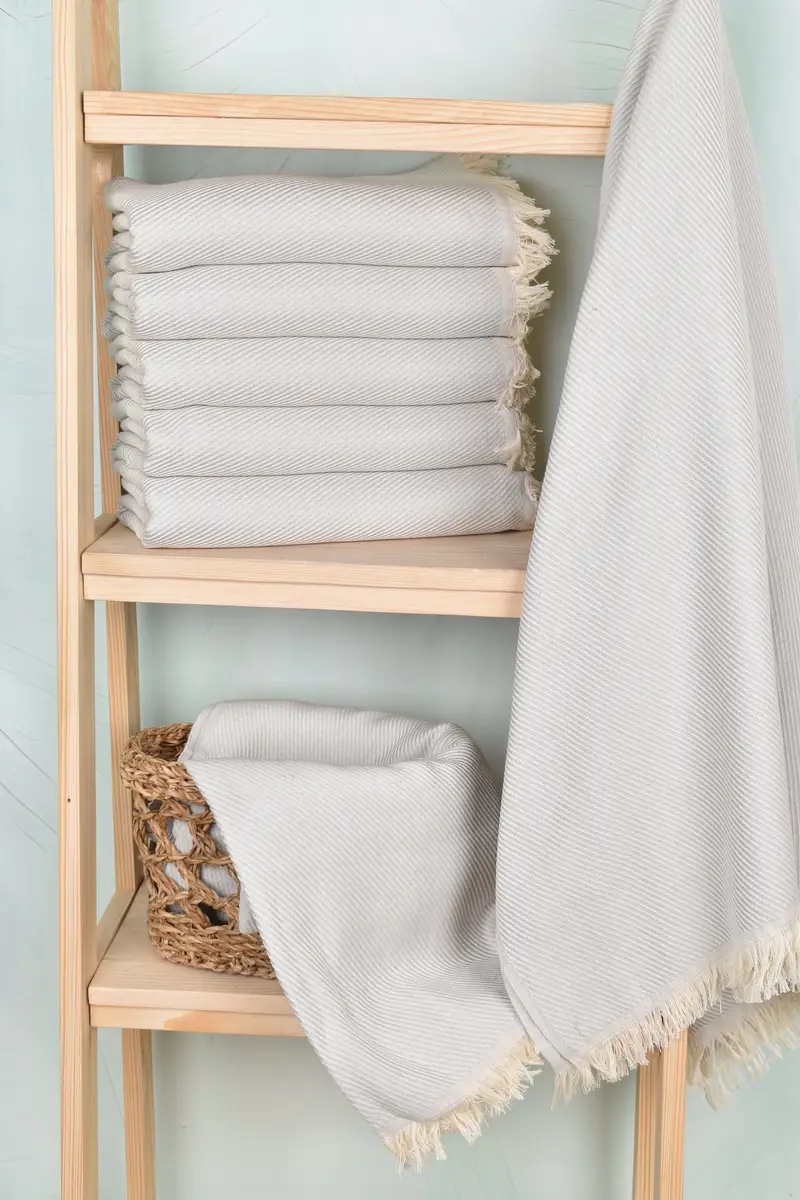 Personalized Towel Gift, Best Wedding Gift, Wedding Gift Ideas, Bath towel, 70x36 Cotton Striped Towel, Personalized Gifts, Quick-dry towel - 3