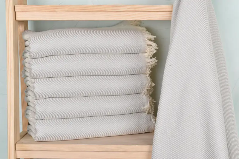 Personalized Towel Gift, Best Wedding Gift, Wedding Gift Ideas, Bath towel, 70x36 Cotton Striped Towel, Personalized Gifts, Quick-dry towel - 2