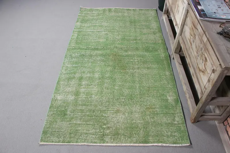 Zarif Yeşil Halı, 3,6x6,6 ft Bordürlü Tasarım