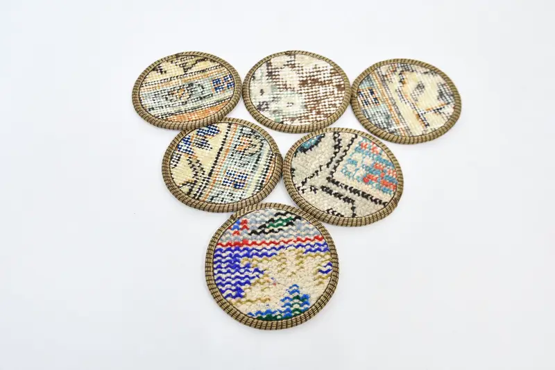 Posavasos redondo bohemio azul y beige, elegante posavasos bohemio