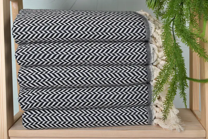 Gift For Coworker, Wedding Favors, Traditional Turkish peshtemal for hammam, Bachelorette Party Gifts, 70x40 Cotton Chevron Towel, Luxury towel - 2