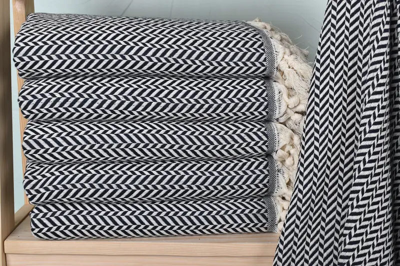 Gift For Coworker, Wedding Favors, Traditional Turkish peshtemal for hammam, Bachelorette Party Gifts, 70x40 Cotton Chevron Towel, Luxury towel - 1