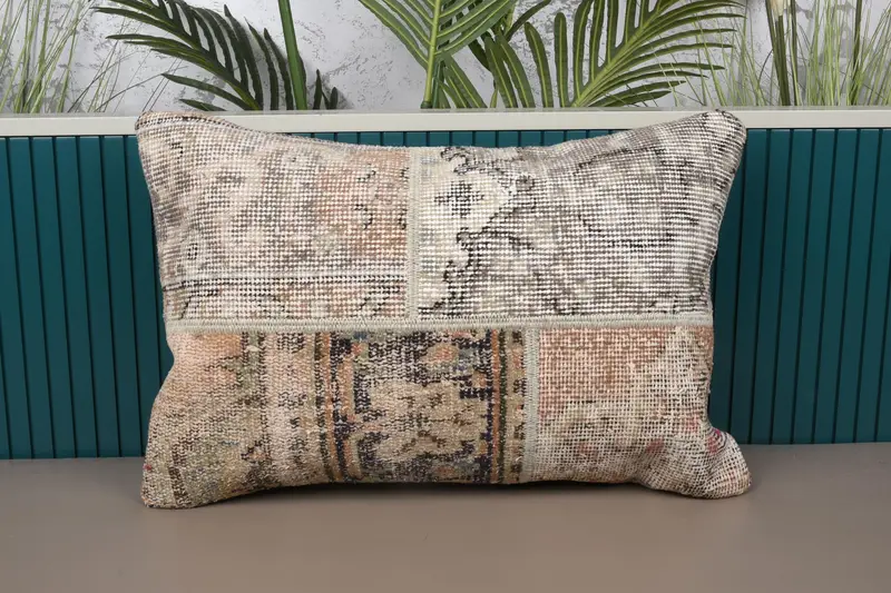 Beige & Graues Patchwork-Wurfkissen, handgefertigtes besticktes Kissen