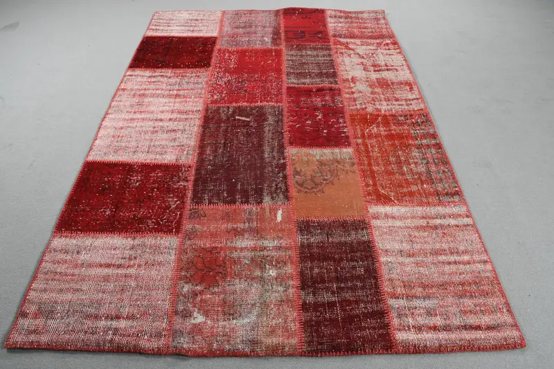 Vintage 5.3x7.9 ft Halı, Büyük Türk Halısı, Kırmızı Beyaz Ombré Yün Halı - 1