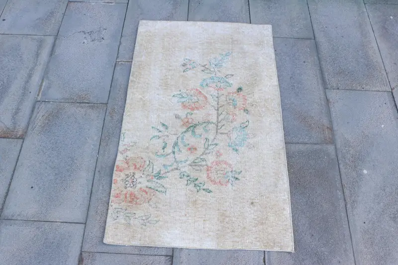 Eleganter orientalischer Teppich in Beige und Blau, 6,5 x 9,1 m, schickes Dekor