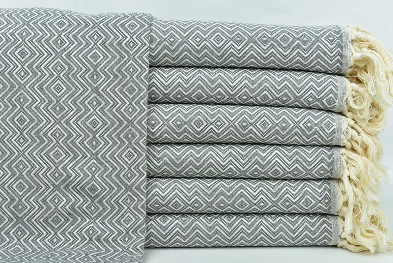 Peshtemal beach towel with unique design, Bridesmaid Gift Towel, 70x38 Cotton Diamond Towel, Bridesmaid Gift, Personalized Towel, Wedding Gift Ideas - 1