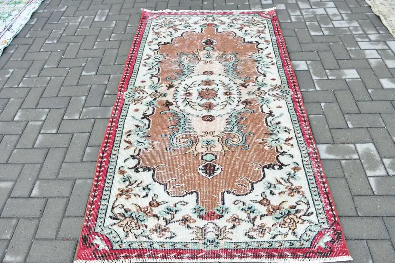 Türk Vintage Halı, 3.7x6.6 ft Alan Halısı, Kahverengi Kırmızı Bordürlü Yün Halı - 1