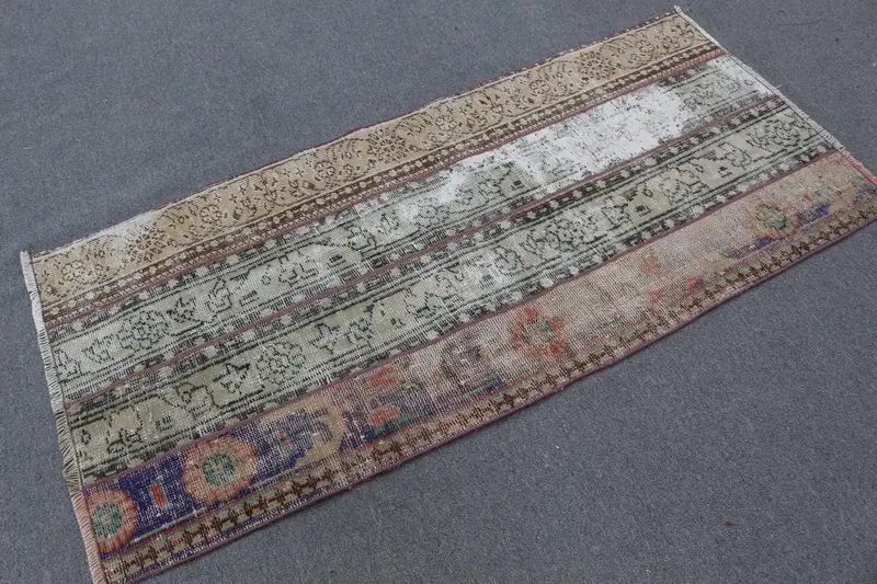 Vintage Turkish Oushak Rug 2.6x5.9 ft, Brown Accent Polka dot Wool Rug - 1