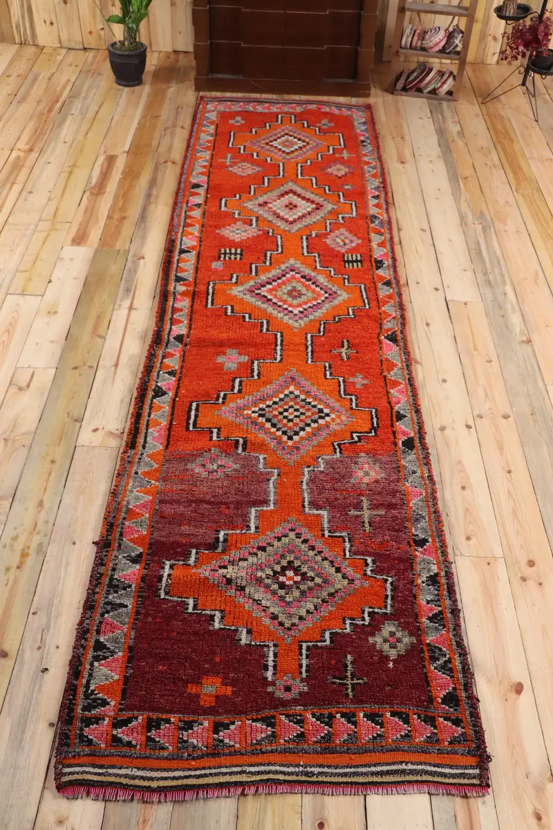 Vintage Türk Herki Halısı 3,2x12,5 ft (99x380 cm), Kırmızı Oryantal Yün Halı - 1