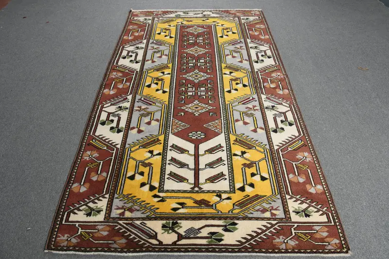 Vintage Turkish Oushak Rug 4.1x7.6 ft (126x232 cm), Brown Floral Wool Rug - 1