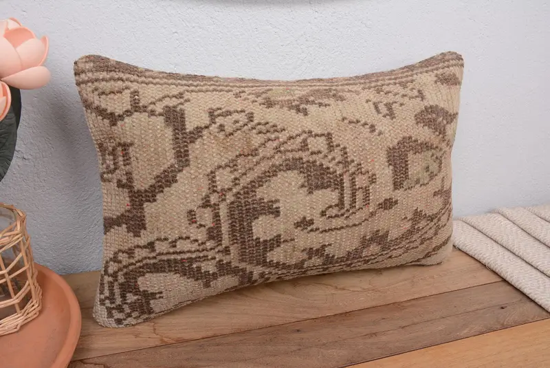 Beige & braunes Southwestern-Wurfkissen, Vintage-gesticktes Kissen