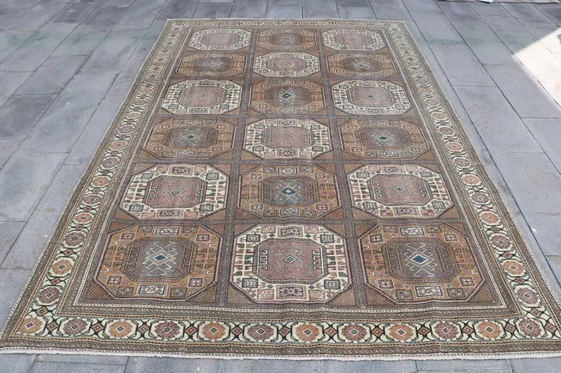 Alfombra grande vintage Oushak 6,3x9,5 pies (191x290 cm), alfombra turca con estampado animal marrón - 1